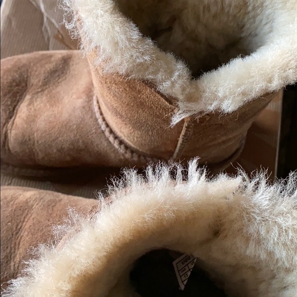 Ugg boots - Picture 6 of 7